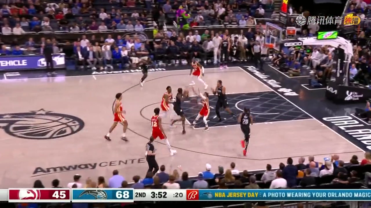 比文班亞馬如何？波爾-波爾持球一條龍反擊轉(zhuǎn)身過人暴扣